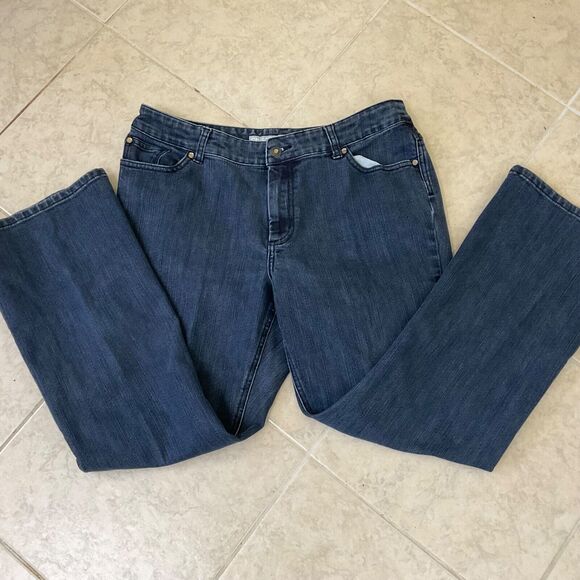 CHICO'S PLATINUM DENIM 2.5 SHORT (L-14) Blue med. wash Jeans Pants - Picture 2 of 11